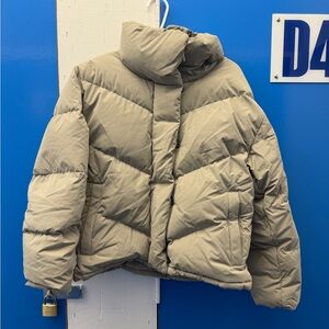 Aritzia Puffer Jacket